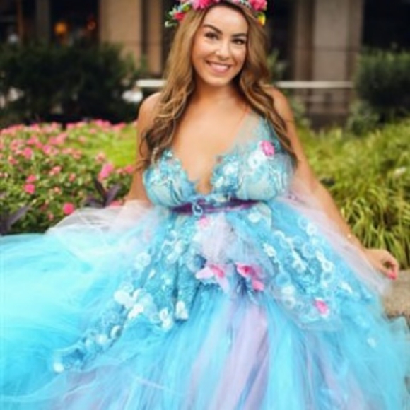 SAMPLE GOWN ONLY-MELISSA Turquoise Pink White Wedding Ballgown Set - Picture 5 of 16